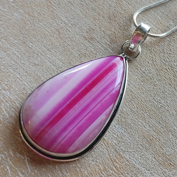 Pink Botswana Agate Pendant Necklace in 925 Sterling Silver Overlay (2.1") - Picture 5 of 10